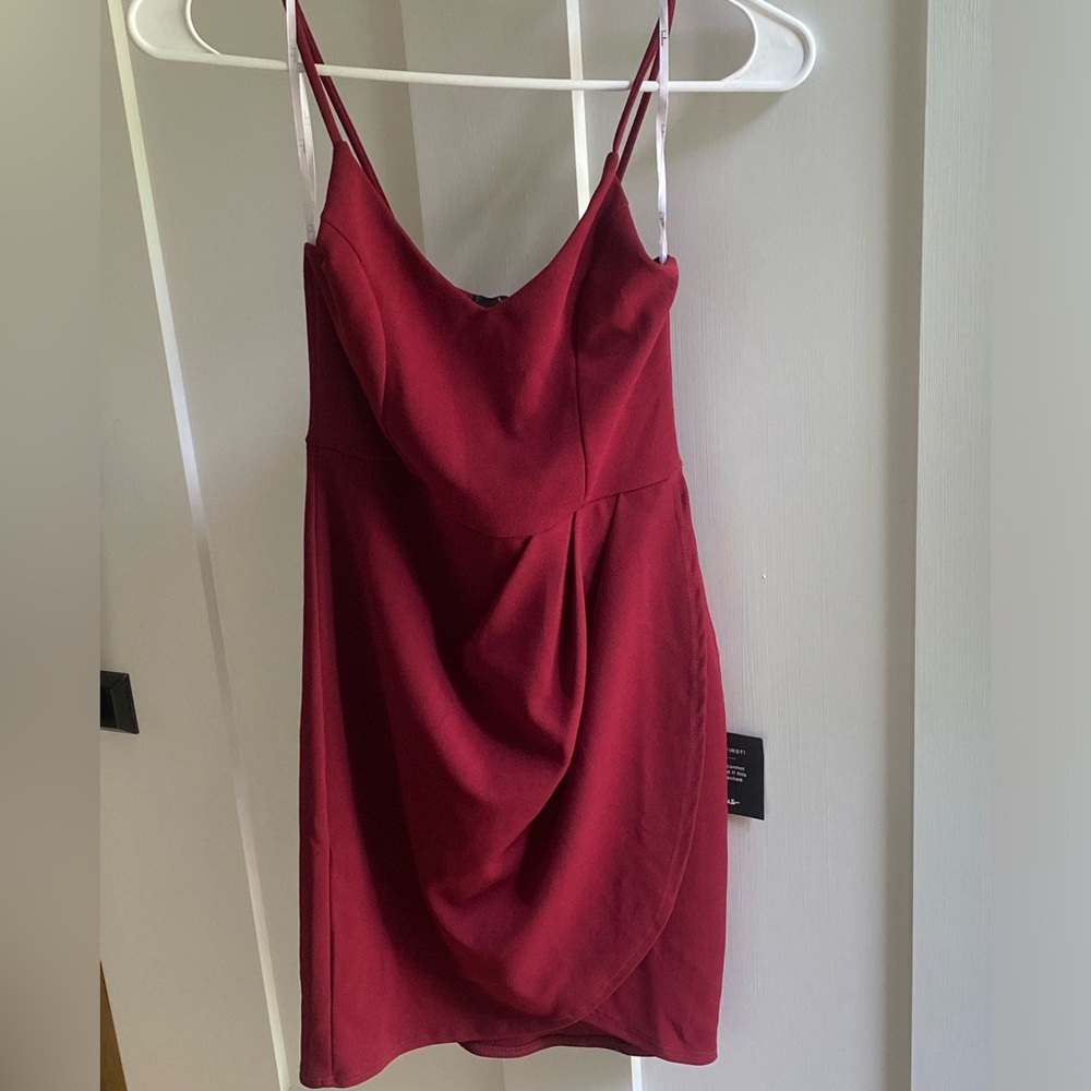 Lulu’s burgundy mini dress